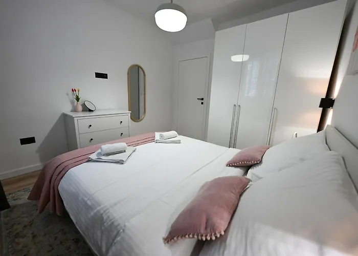 The Gravel #2 * Posedarje